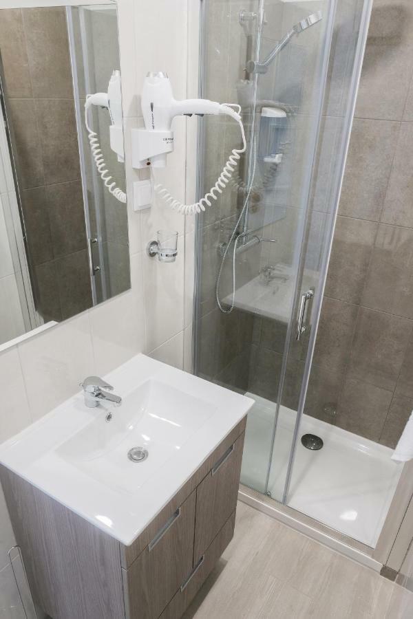 4U Lisbon Suites & Guesthouse VII Airport ภายนอก รูปภาพ