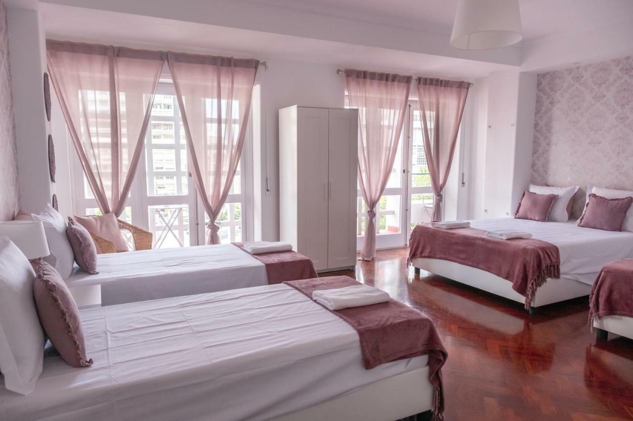 4U Lisbon Suites & Guesthouse VII Airport ภายนอก รูปภาพ