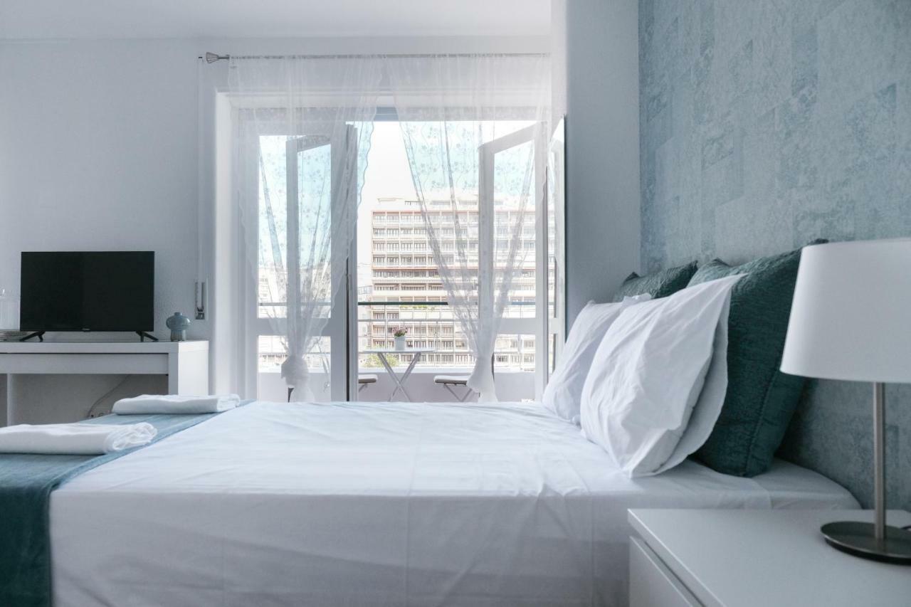 4U Lisbon Suites & Guesthouse VII Airport ภายนอก รูปภาพ