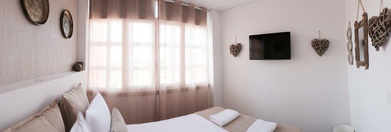 4U Lisbon Suites & Guesthouse VII Airport ภายนอก รูปภาพ